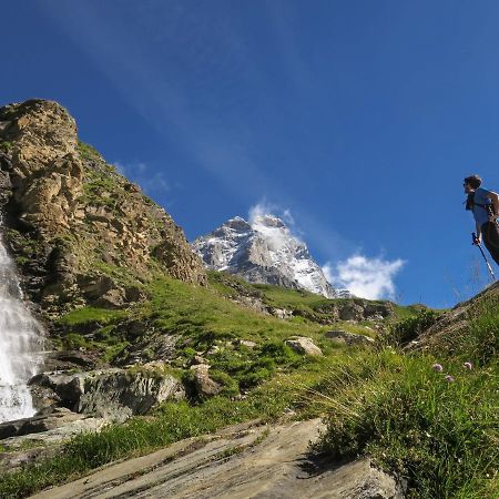 Belvilla By Oyo Just 30M From The Ski Lifts Breuil-Cervinia Exterior photo